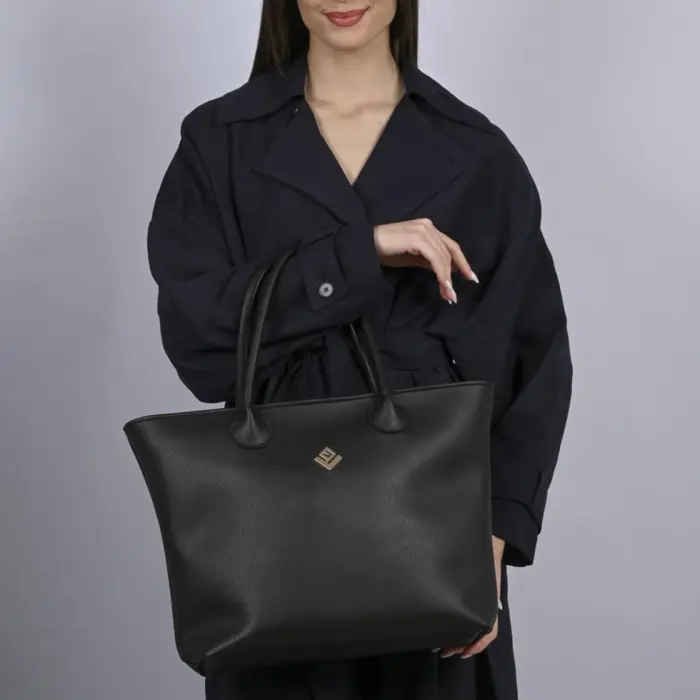 asti.model_.2k26.27.jpg.webp Annette L Asti Black - Image 1
