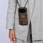 Celly Signature Brown