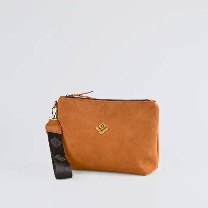 necessaire.nomia.2.jpg Necessaire Nomia Bag Camel - Image 1